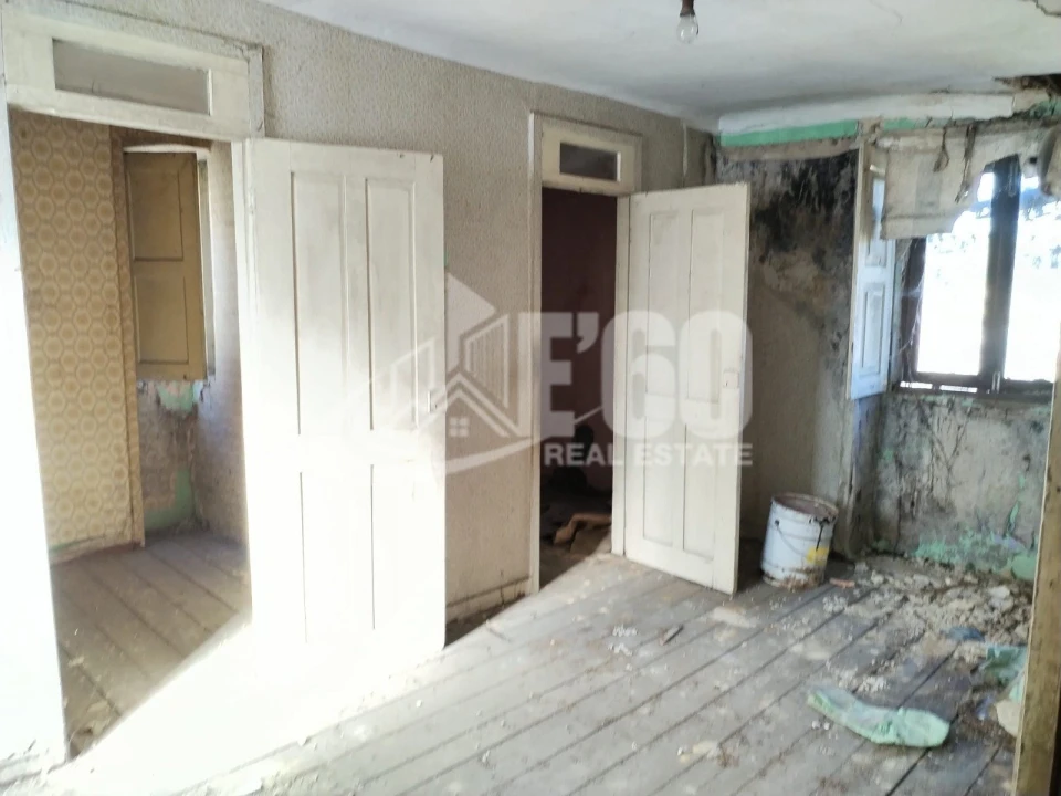 Moradia T3 para Venda em O. Azeméis, Riba-Ul, Ul, Macinhata Seixa, Madail Foto 9