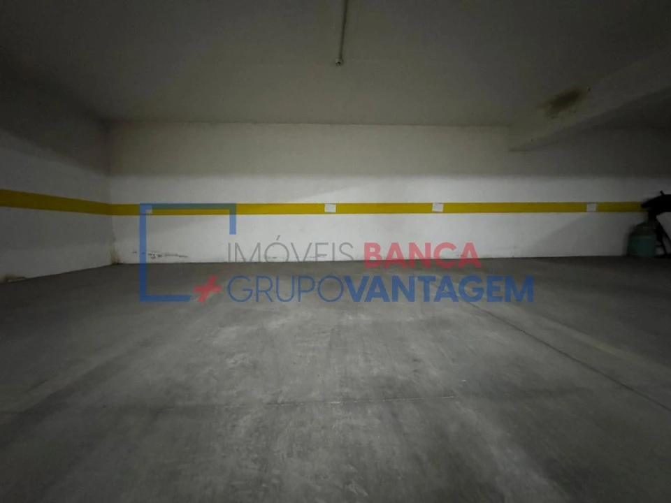 Negócio para Venda em Alto do Seixalinho, Santo André e Verderena Foto 17