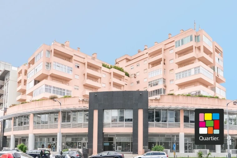 Escritório para Venda em Areeiro Foto 2