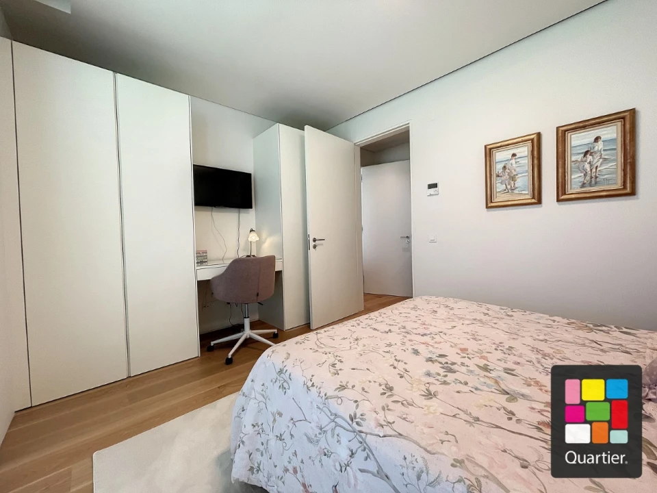 Apartamento T2 para Venda em Santo António Foto 17