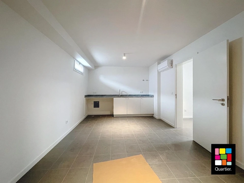 Moradia T3 para Venda em Laranjeiro e Feijó Foto 11