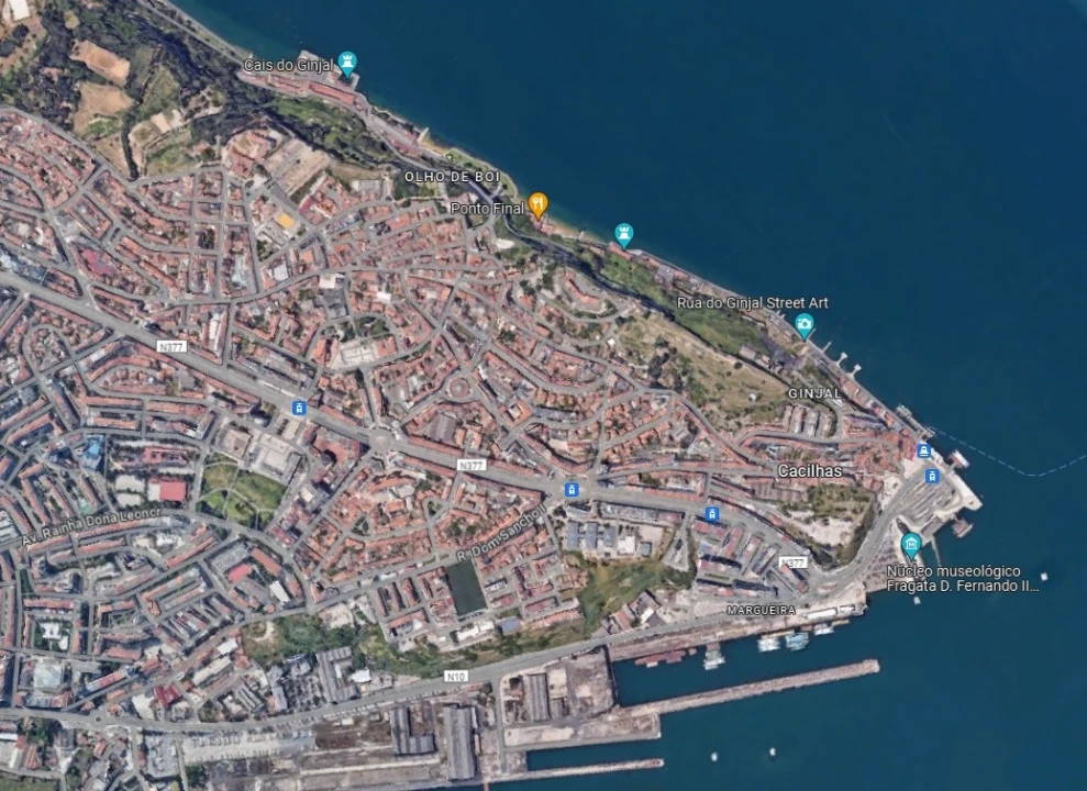 Prédio para Venda em Almada, Cova da Piedade, Pragal e Cacilhas Foto 1