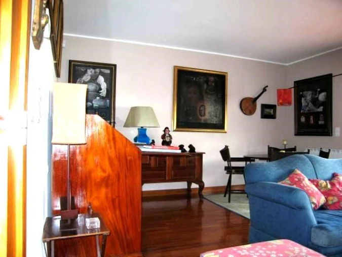Moradia T4 para Venda em Alcabideche Foto 13