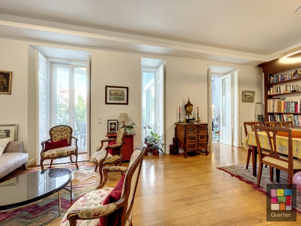 Apartamento T3 para Venda em Campolide Foto 10