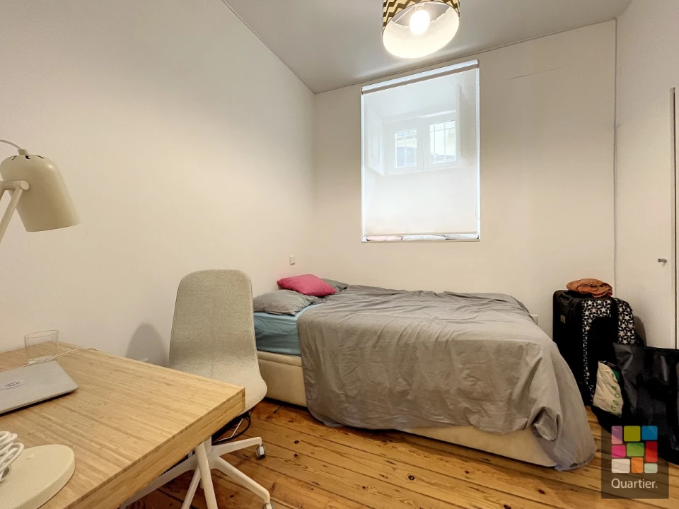 Apartamento T3 para Venda em Campolide Foto 17