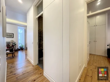 Apartamento T3 para Venda em Campolide