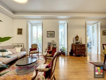 Apartamento T3 para Venda em Campolide