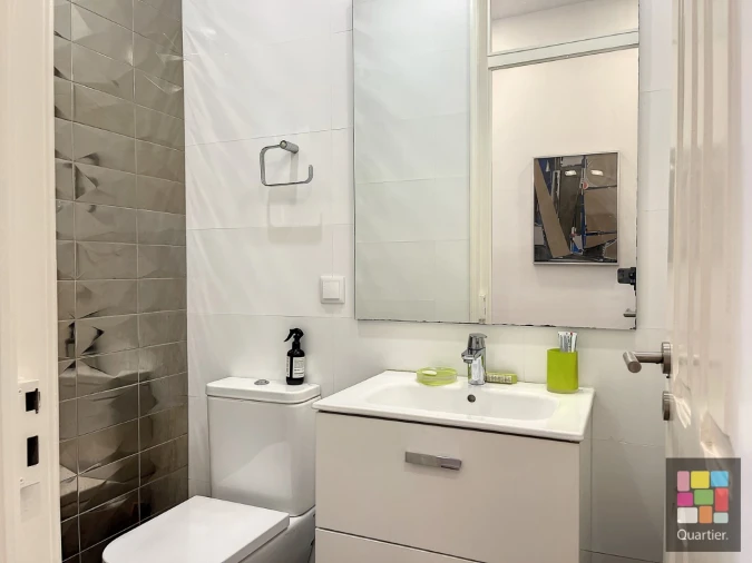 Apartamento T3 para Venda em Campolide Foto 26