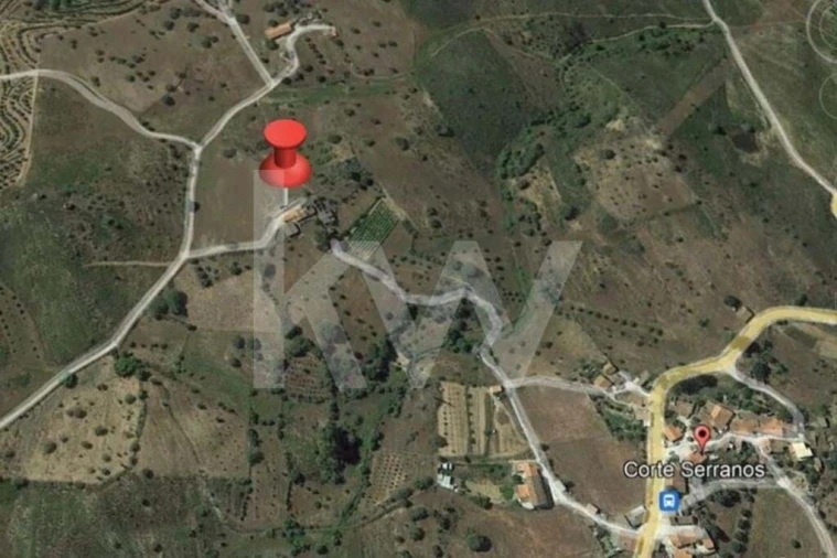 Moradia T1 para Venda em Martim Longo Foto 29