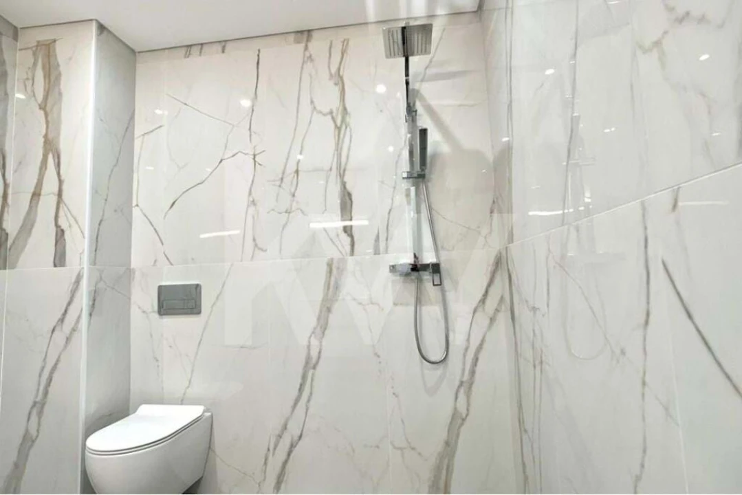 Apartamento T1 para Venda em Quelfes Foto 13