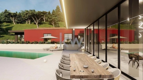 Moradia T4 para Venda em Loule (São Clemente)