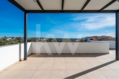 Moradia T3 para Venda em Loule (São Clemente)