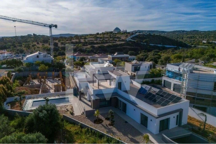 Moradia T3 para Venda em Loule (São Clemente) Foto 55