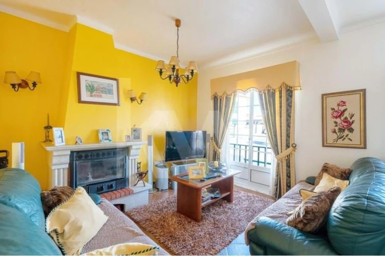 Moradia T3 para Venda em Azinhal Foto 4