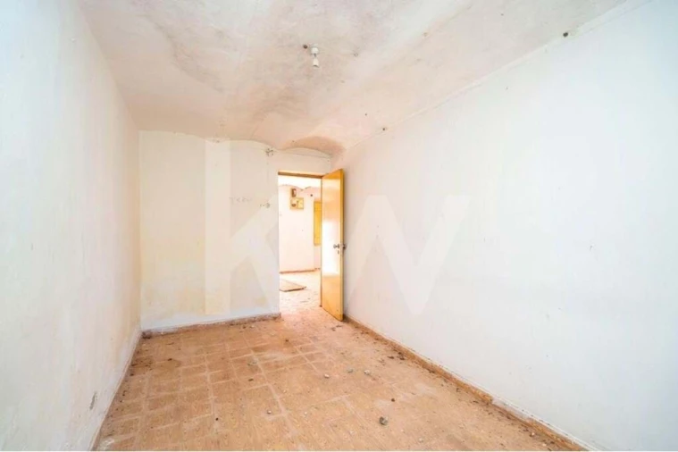 Moradia T6 para Venda em Faro (Sé e São Pedro) Foto 24
