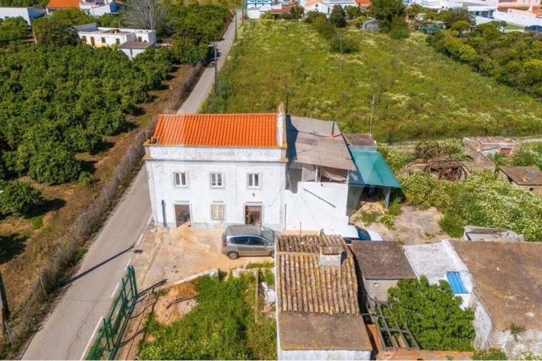 Moradia T6 para Venda em Faro (Sé e São Pedro) Foto 40
