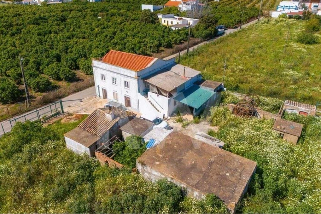 Moradia T6 para Venda em Faro (Sé e São Pedro) Foto 2