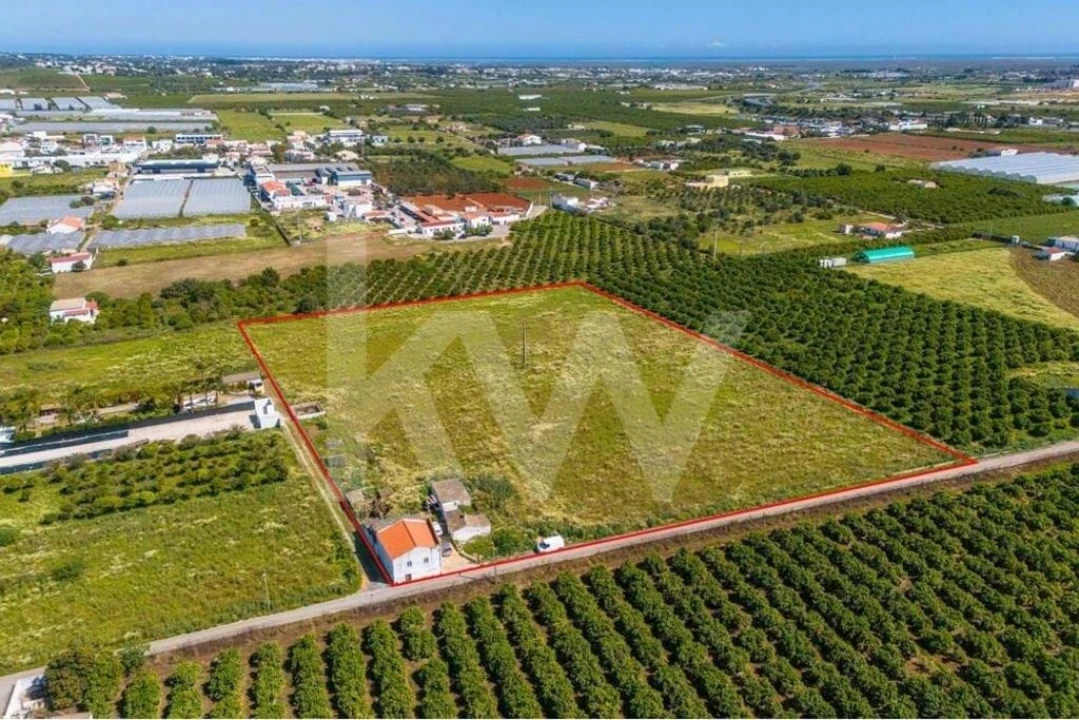 Moradia T6 para Venda em Faro (Sé e São Pedro) Foto 48