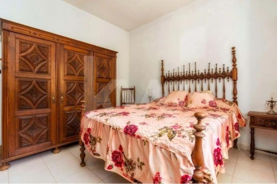 Moradia T2 para Venda em Loule (São Clemente)