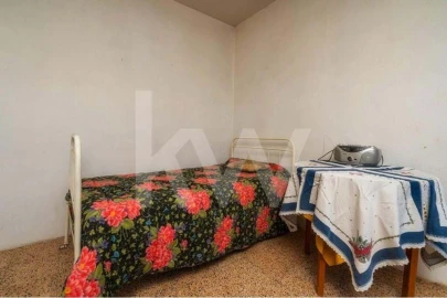 Moradia T2 para Venda em Loule (São Clemente)