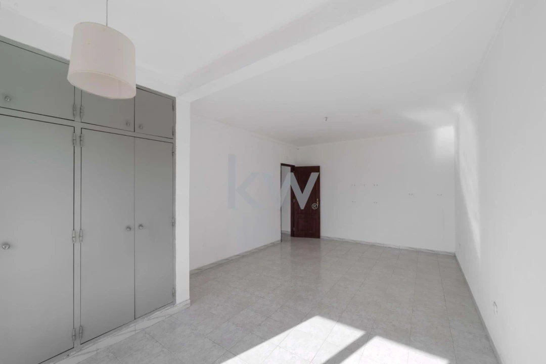 Moradia T4 para Venda em Vila Real de Santo Antonio Foto 21