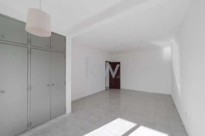 Moradia T4 para Venda em Vila Real de Santo Antonio