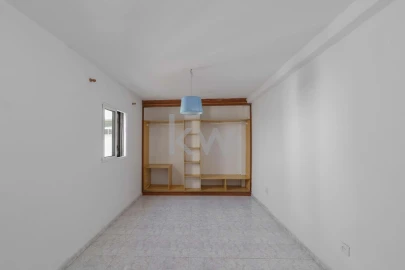 Moradia T4 para Venda em Vila Real de Santo Antonio