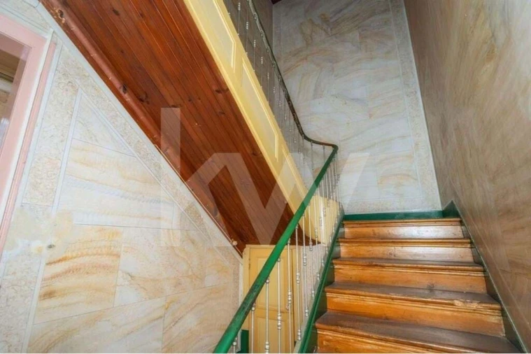 Armazém para Venda em Além da Ribeira e Pedreira Foto 72