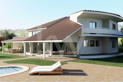 Moradia T5 para Venda em Santa Barbara de Nexe