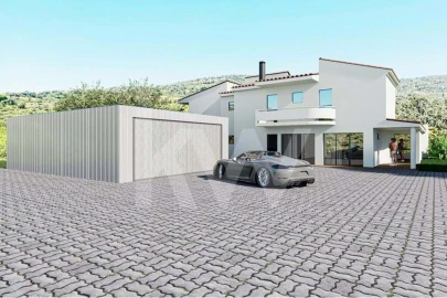 Moradia T5 para Venda em Santa Barbara de Nexe