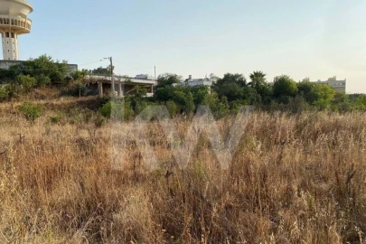 Terreno para Venda em Faro (Sé e São Pedro)