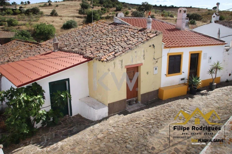 Moradia T4 para Venda em Odeleite Foto 17