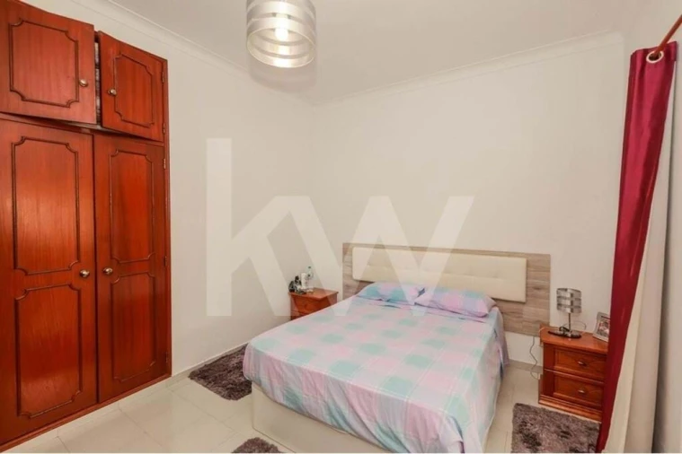 Moradia T4 para Venda em Ferreiras Foto 25