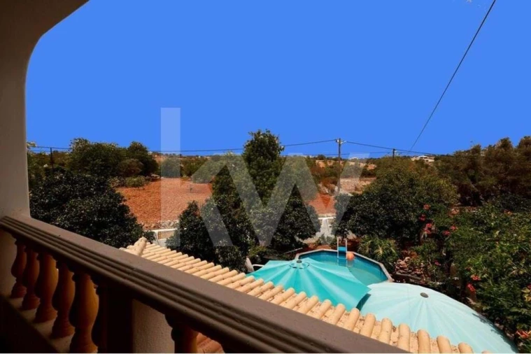 Moradia T4 para Venda em Ferreiras Foto 42