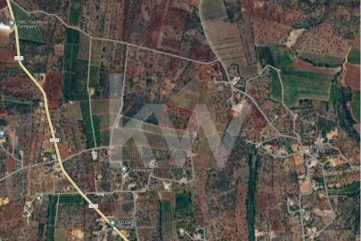 Terreno para Venda em Paderne