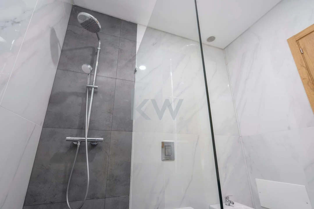 Apartamento T1 para Venda em Albufeira e Olhos de Água Foto 47