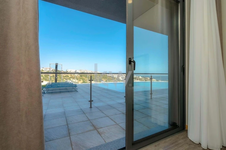 Apartamento T1 para Venda em Albufeira e Olhos de Água Foto 5