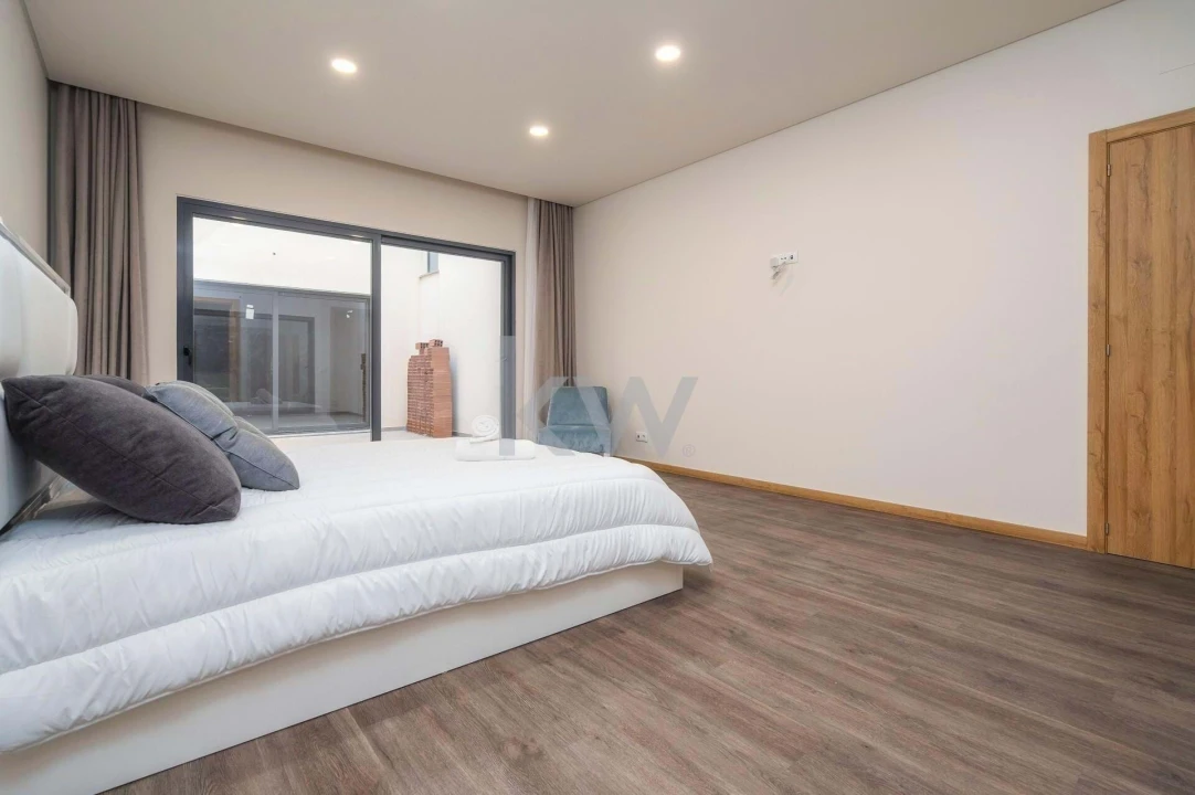 Apartamento T1 para Venda em Albufeira e Olhos de Água Foto 32