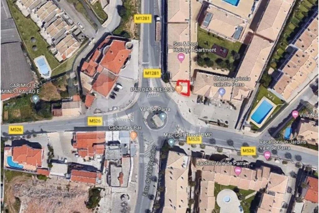 Negócio para Venda em Guia Foto 1