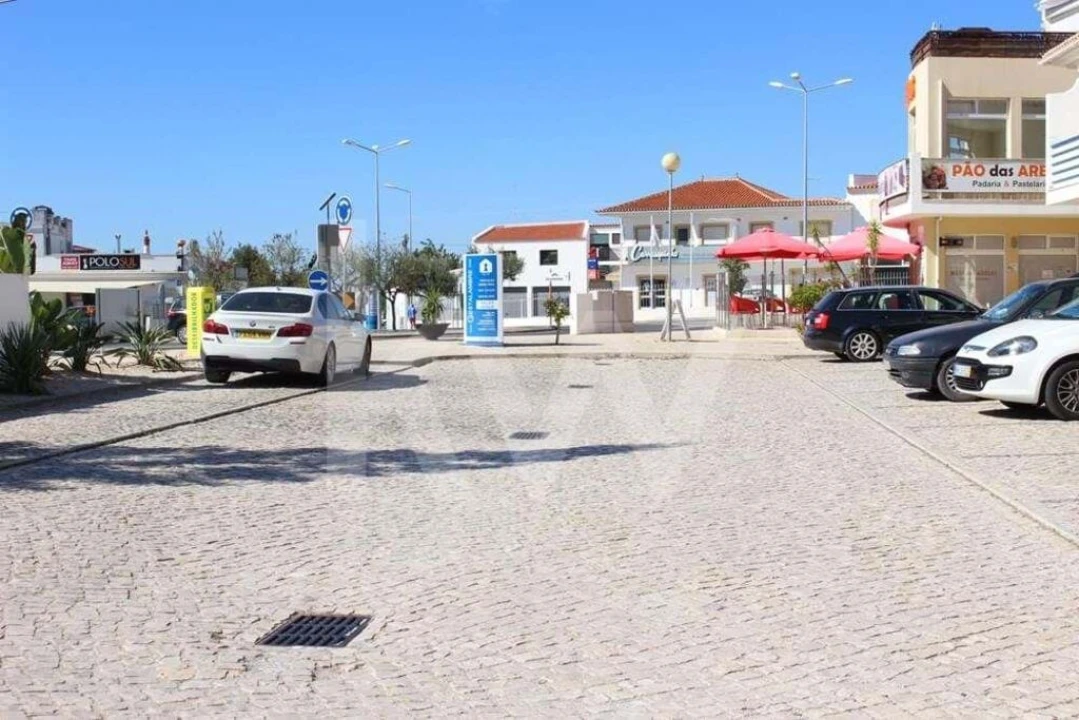 Negócio para Venda em Guia Foto 2