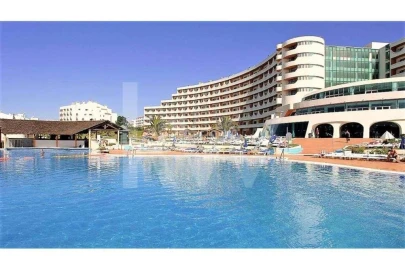 Negócio para Venda em Albufeira e Olhos de Água