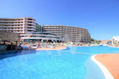 Negócio para Venda em Albufeira e Olhos de Água