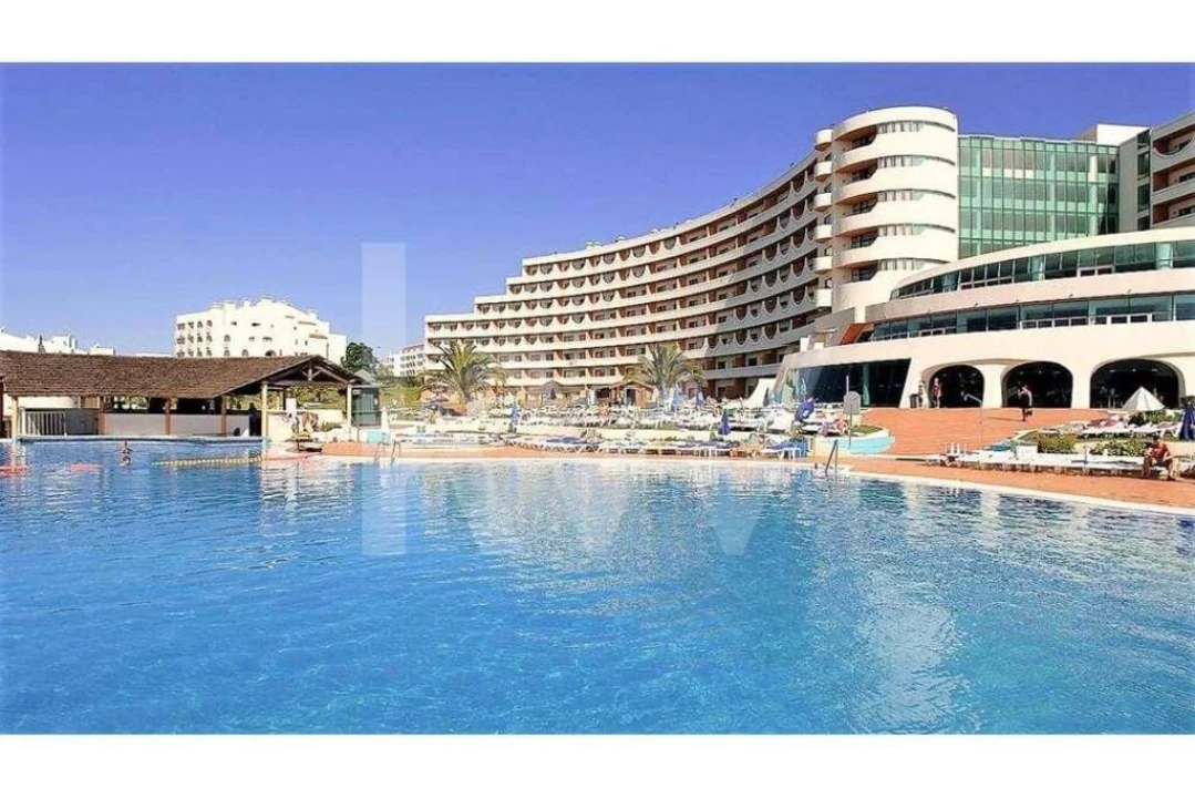 Negócio para Venda em Albufeira e Olhos de Água Foto 13