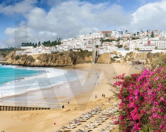 Moradia T4 para Venda em Albufeira e Olhos de Água