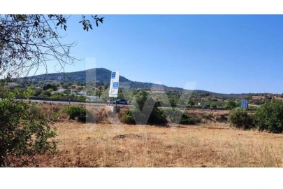 Terreno para Venda em Santa Barbara de Nexe