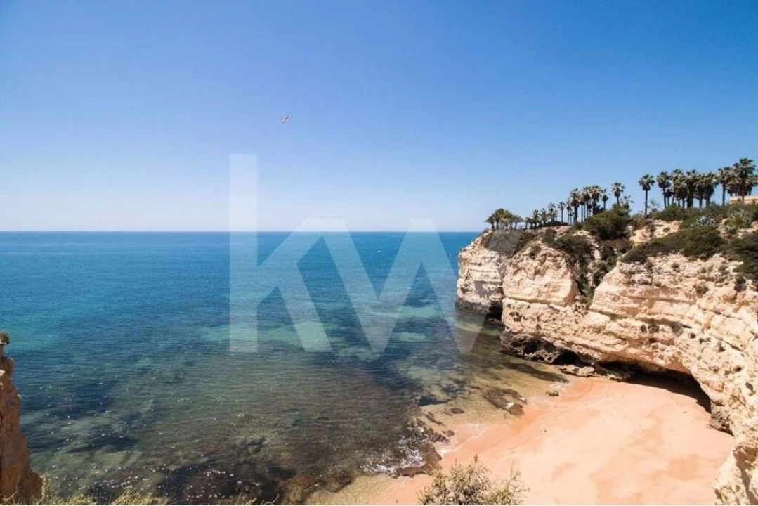 Moradia T4 para Venda em Porches Foto 51