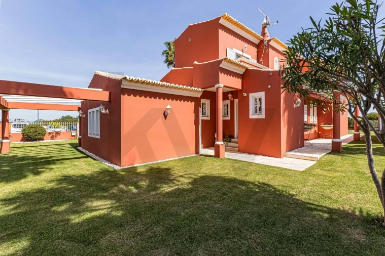 Moradia T4 para Venda em Porches Foto 46