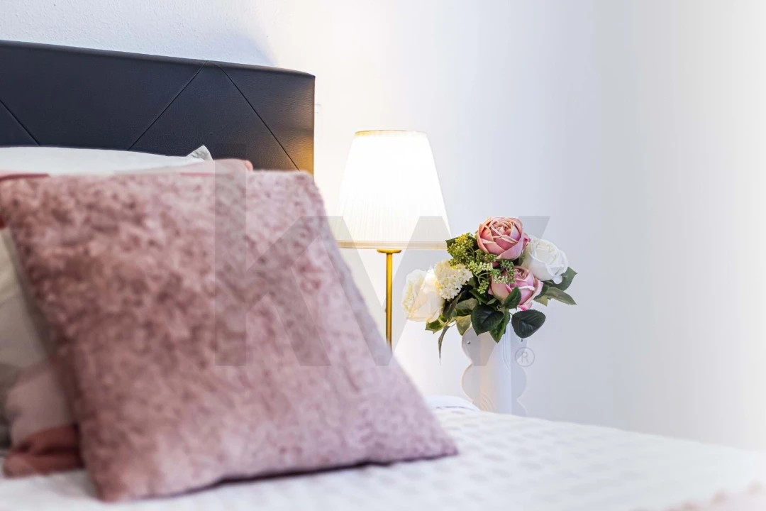 Moradia T4 para Venda em Porches Foto 37