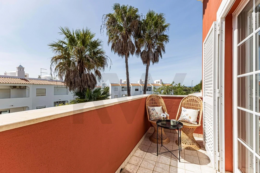 Moradia T4 para Venda em Porches Foto 29