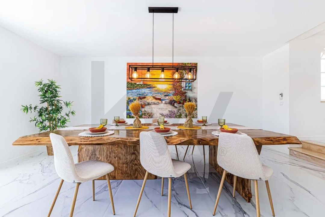 Moradia T4 para Venda em Porches Foto 9